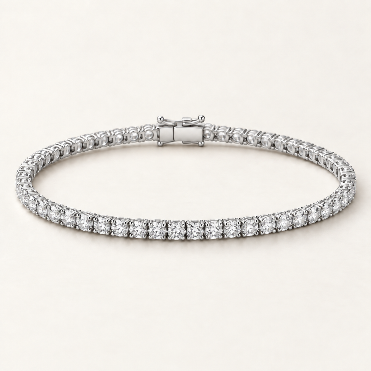Remuse petite — White, Sterling Silver. AI design visualization; final specifications pending sample approval.